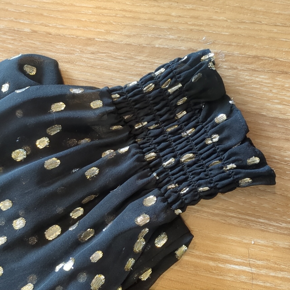 Idina Silk Top in olOnyx - Picture 3 of 6